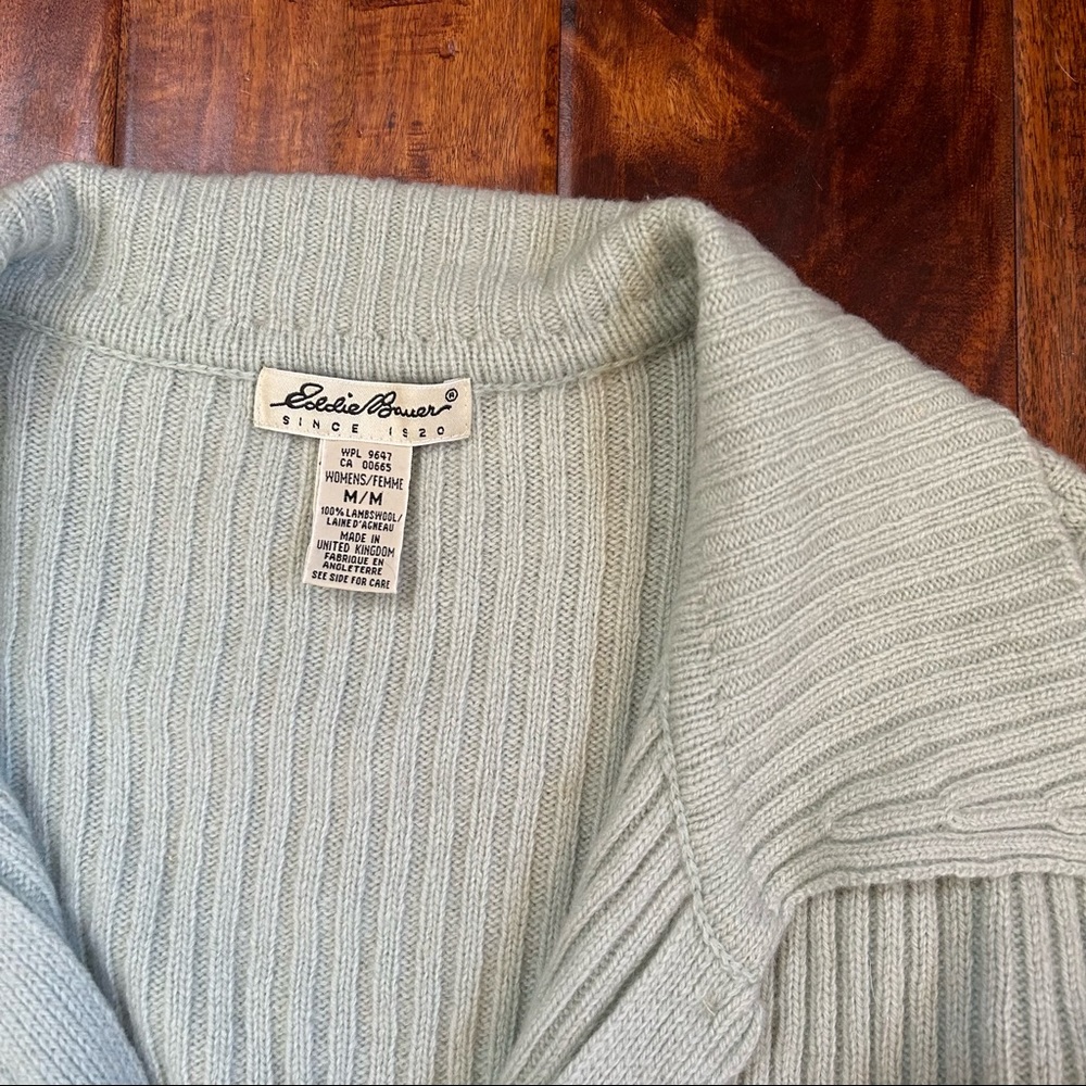 sweater - Picture 2 of 3
